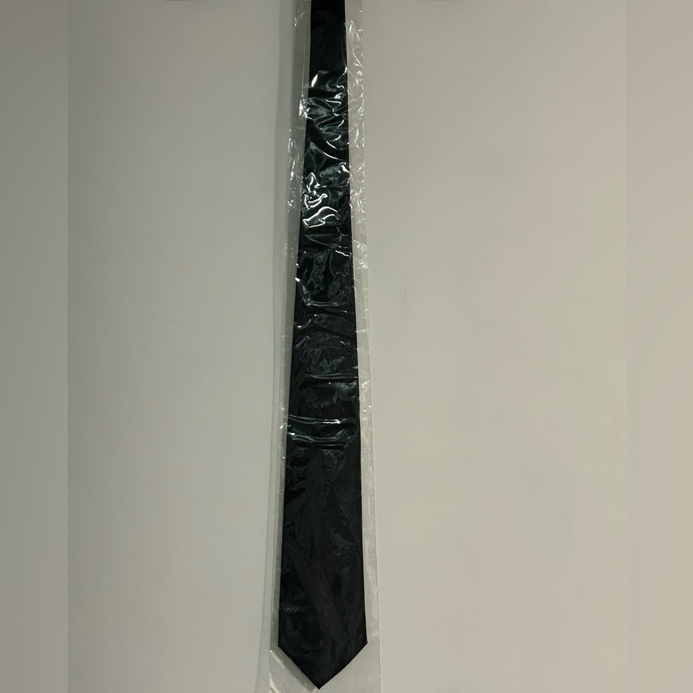 Alexander Logan Neckwear Black Handmade Necktie 3.5” x 29.5” NWT